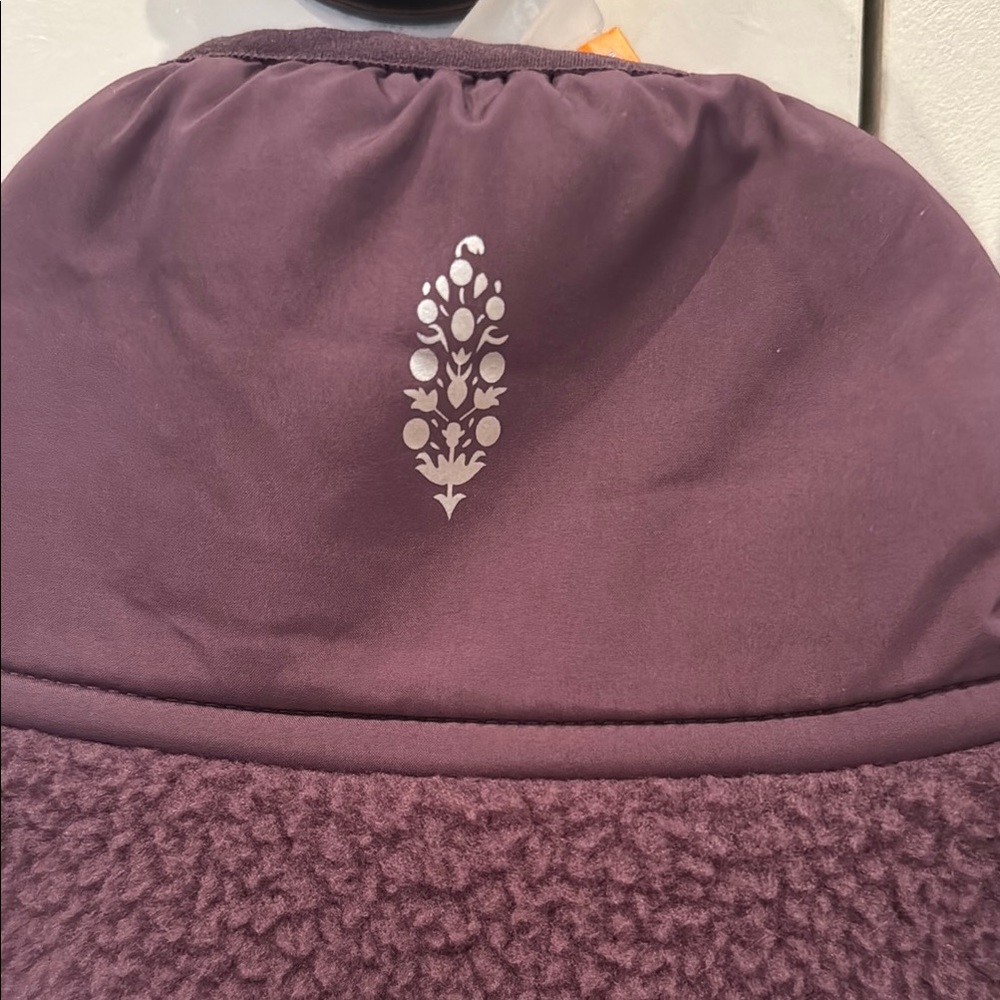 NWOT Free People Movement Hit the Slopes Plum Fleece Jacket - Picture 5 of 6
